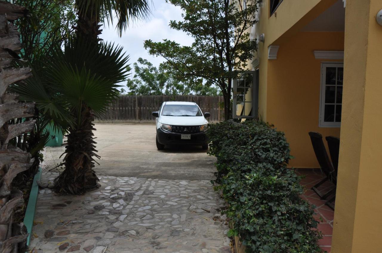 Villa Casa Makoshi Bonaire Playa Esterno foto